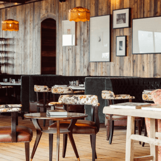 Dinner setting in Bonnies a